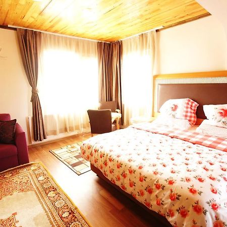 Herton Hotel Истанбул Екстериор снимка