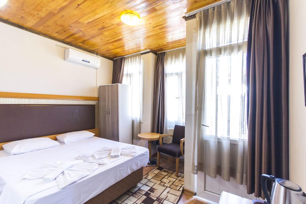 Herton Hotel Истанбул Стая снимка