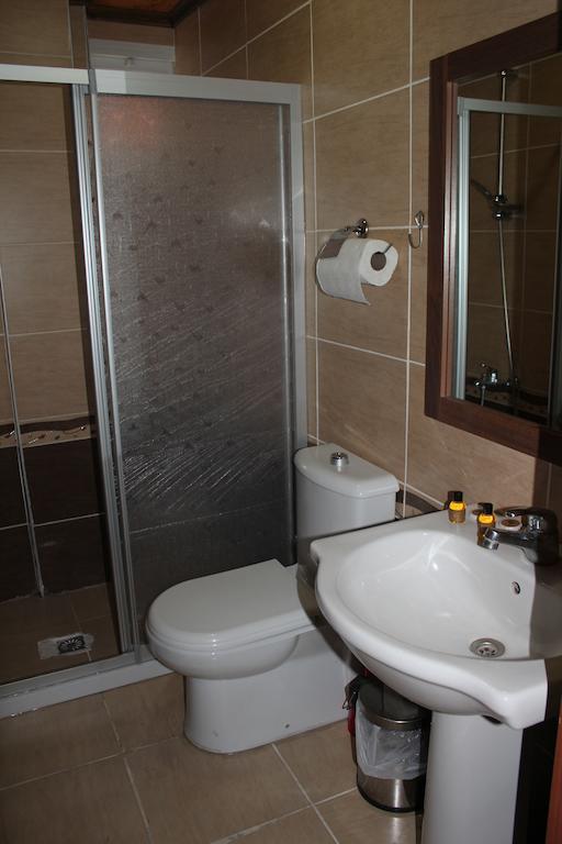 Herton Hotel Истанбул Екстериор снимка