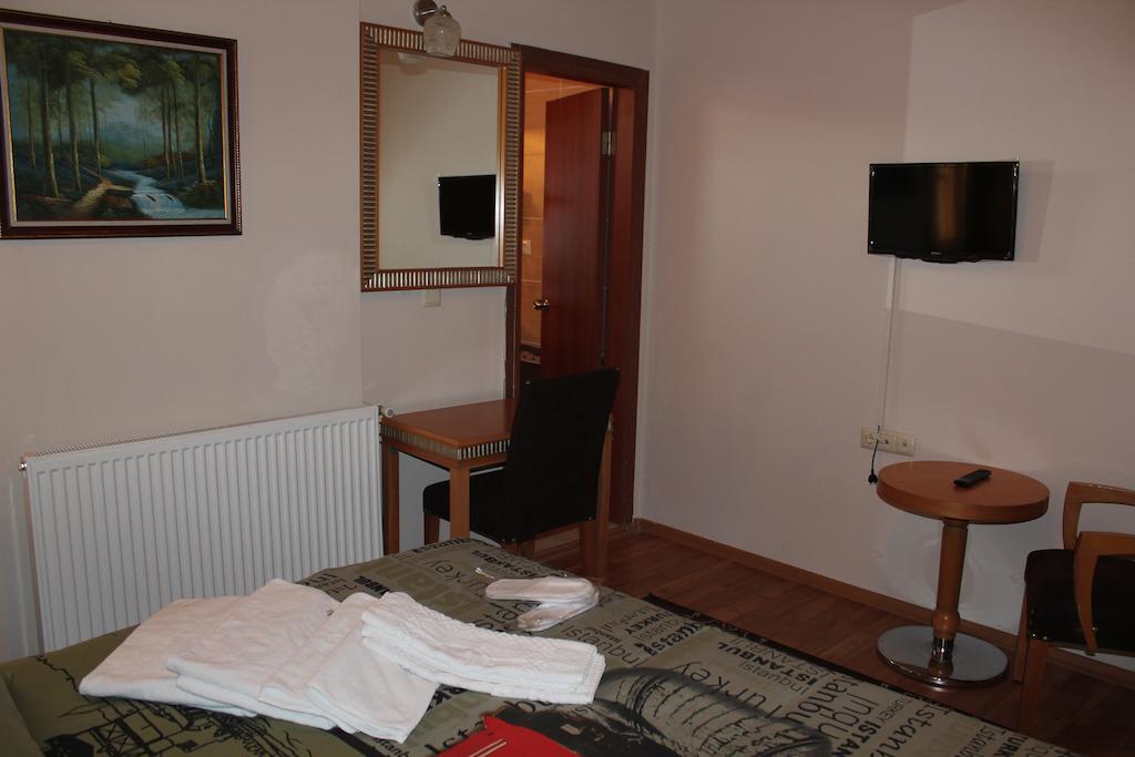 Herton Hotel Истанбул Екстериор снимка